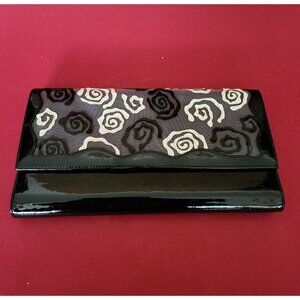 J Renee Black White Rose Mesh Clutch Purse